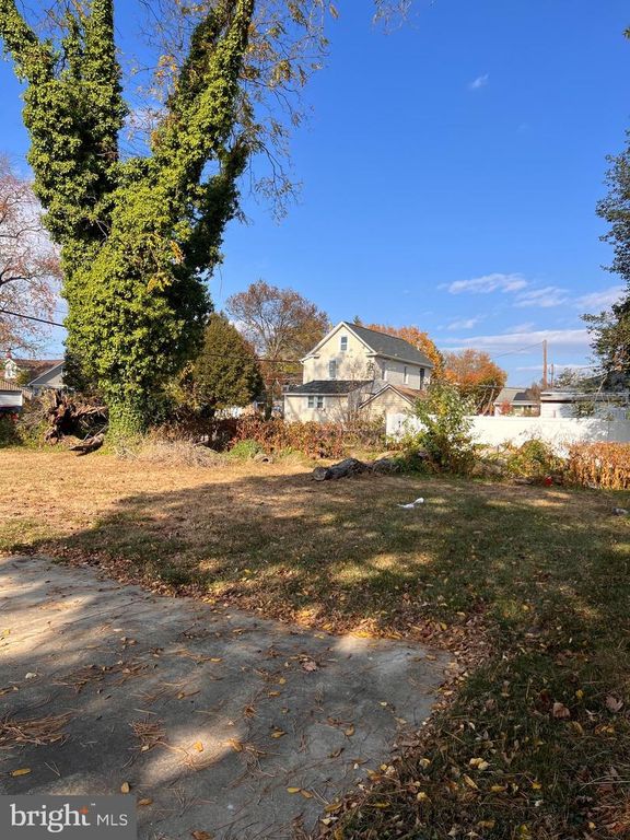 36 DUNN LN, Pennsville, NJ 08070