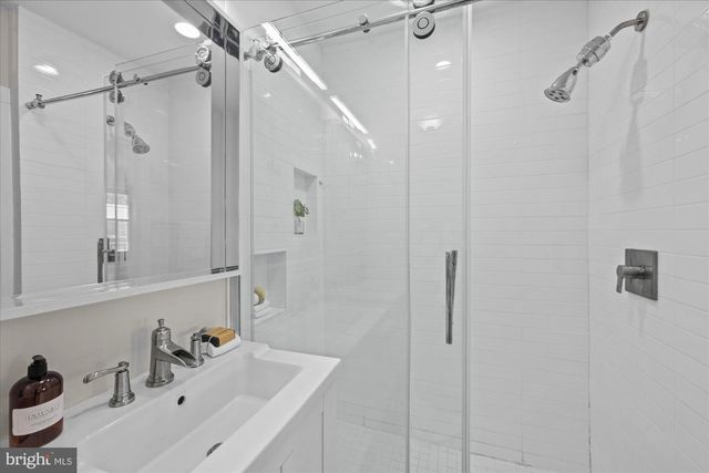 4012 13TH ST NW, Washington, DC 20011