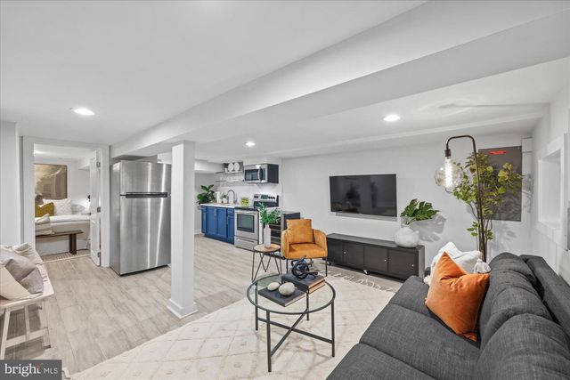 4012 13TH ST NW, Washington, DC 20011