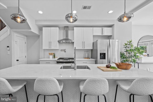 4012 13TH ST NW, Washington, DC 20011