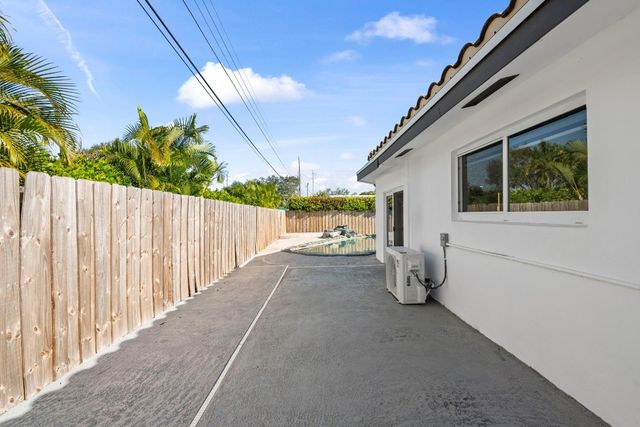 2185 Imperial Point Drive, Fort Lauderdale, FL 33308