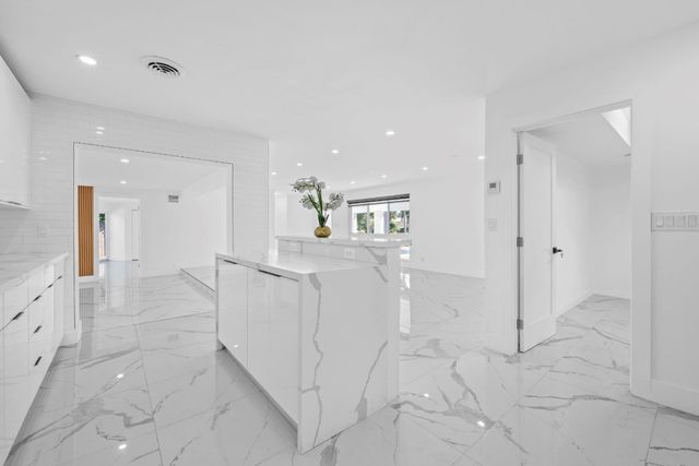 2185 Imperial Point Drive, Fort Lauderdale, FL 33308