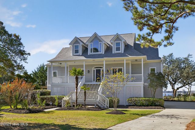 8824 Shipwatch Drive, Wilmington, NC 28412