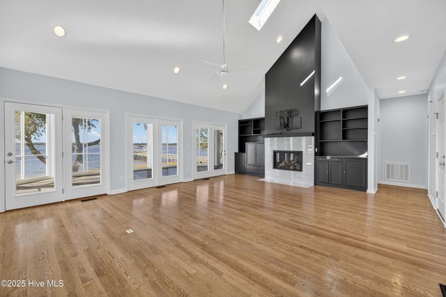 8824 Shipwatch Drive, Wilmington, NC 28412