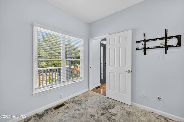 8824 Shipwatch Drive, Wilmington, NC 28412