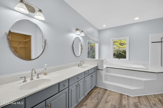 8824 Shipwatch Drive, Wilmington, NC 28412