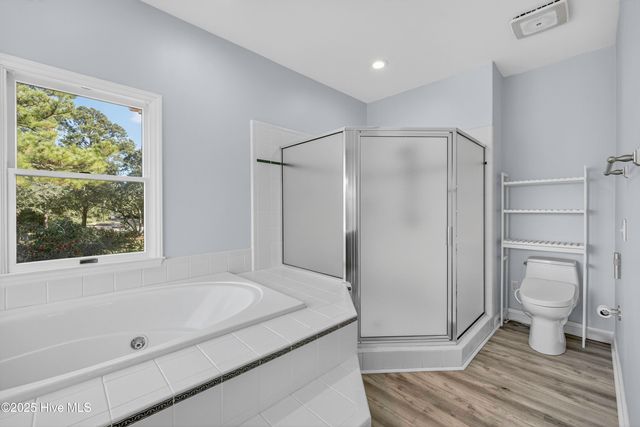 8824 Shipwatch Drive, Wilmington, NC 28412