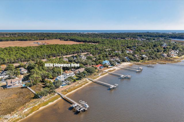 8824 Shipwatch Drive, Wilmington, NC 28412