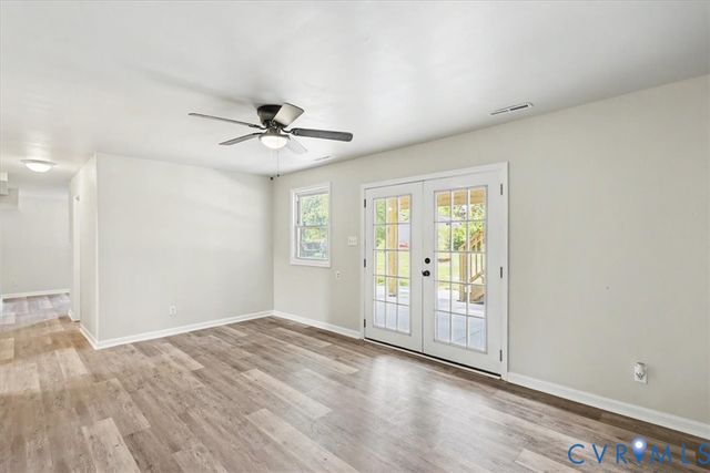 9737 Graves Rd, South Chesterfield, VA 23803