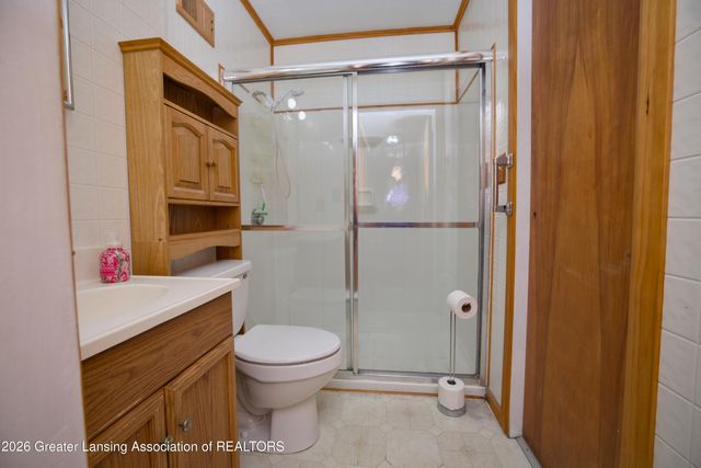 1924 Snow Road, Lansing, MI 48917