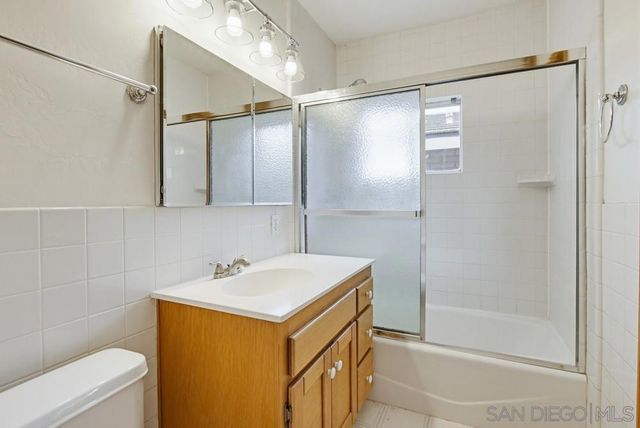 487 Mountain View, El Cajon, CA 92021