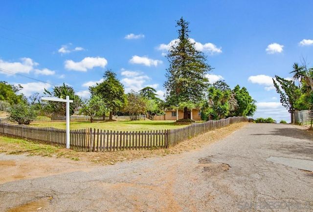 487 Mountain View, El Cajon, CA 92021