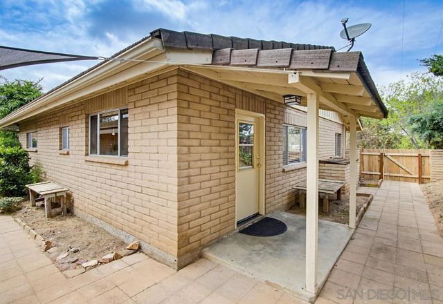 487 Mountain View, El Cajon, CA 92021