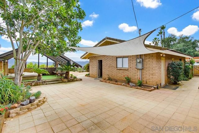 487 Mountain View, El Cajon, CA 92021