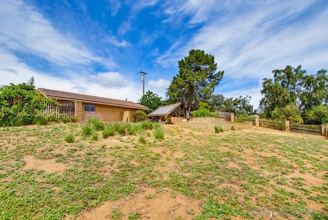 487 Mountain View, El Cajon, CA 92021