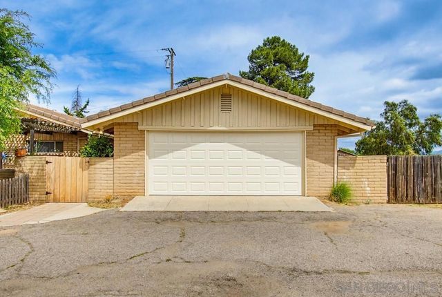 487 Mountain View, El Cajon, CA 92021