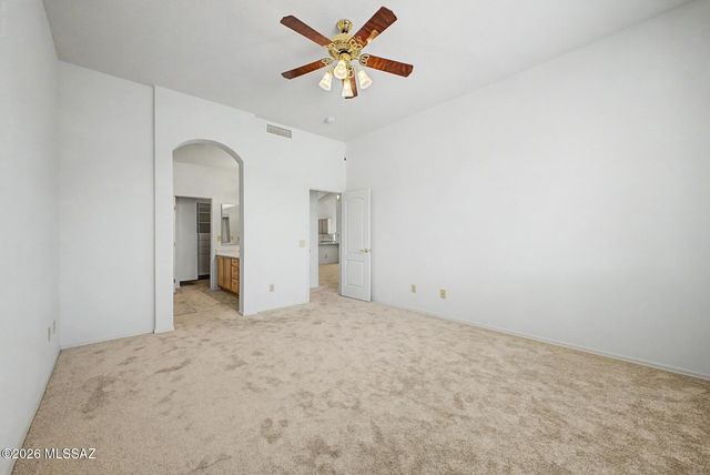 63752 E Holiday Drive, Tucson, AZ 85739