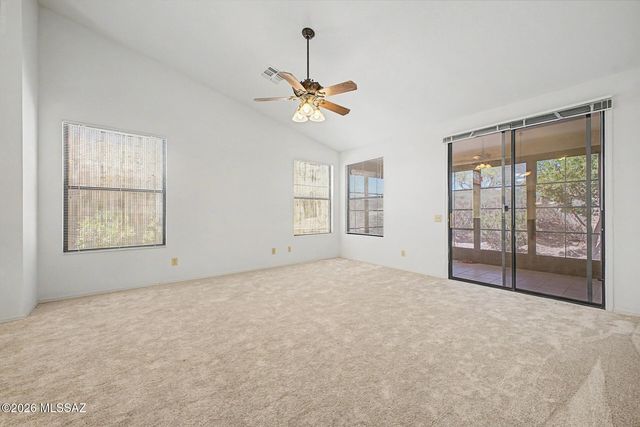 63752 E Holiday Drive, Tucson, AZ 85739