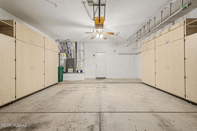 63752 E Holiday Drive, Tucson, AZ 85739