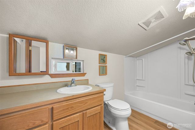 8141 Comox Road W, Blaine, WA 98230