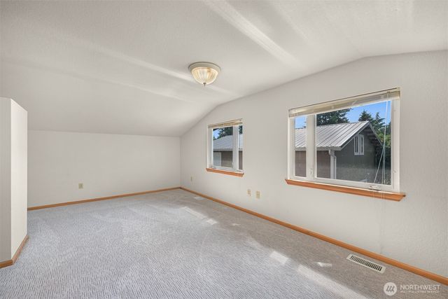 8141 Comox Road W, Blaine, WA 98230