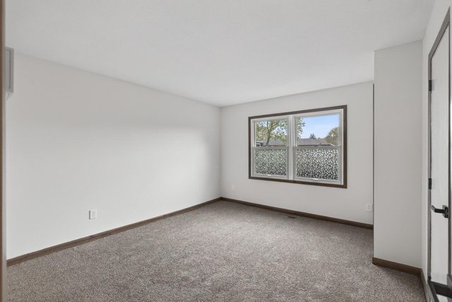 9225 Northwood Parkway, New Hope, MN 55427