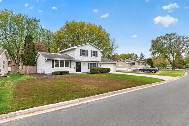 9225 Northwood Parkway, New Hope, MN 55427