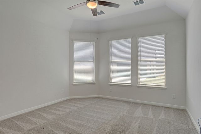 1873 Lakemont Drive, Van Alstyne, TX 75495