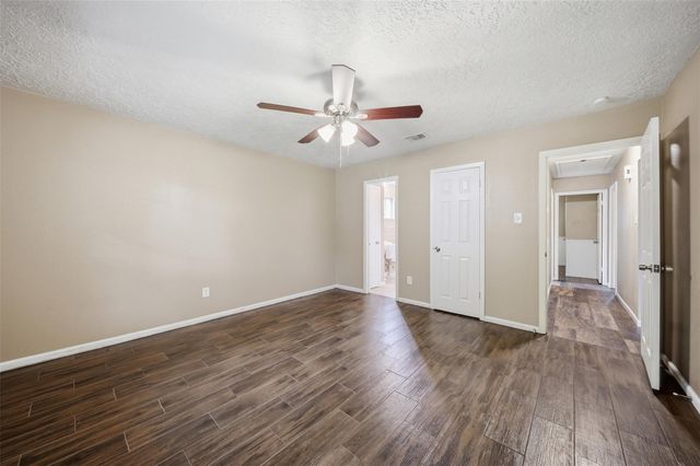 9418 Kilrenny Drive, Spring, TX 77379