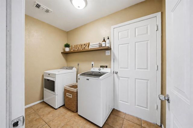 9418 Kilrenny Drive, Spring, TX 77379