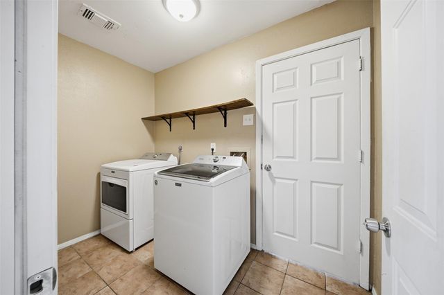 9418 Kilrenny Drive, Spring, TX 77379