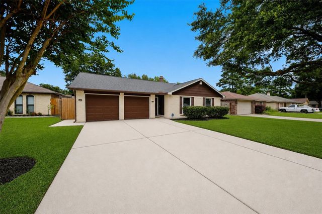 9418 Kilrenny Drive, Spring, TX 77379