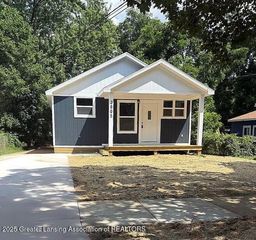 415 Filley Street, Lansing, MI 48906