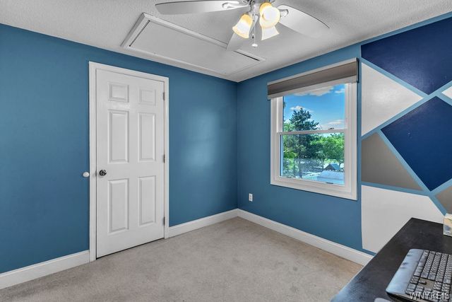 2 Birchwood Cmn., Lancaster, NY 14086