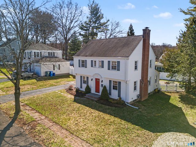109 Gillies Road, Hamden, CT 06517