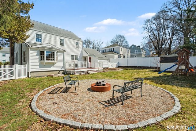 109 Gillies Road, Hamden, CT 06517