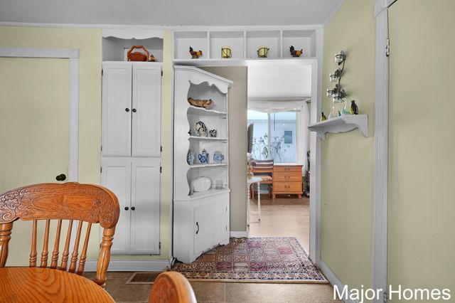 629 Harlan Avenue NE, Grand Rapids, MI 49503