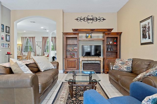 17854 88TH Road N, Loxahatchee, FL 33470