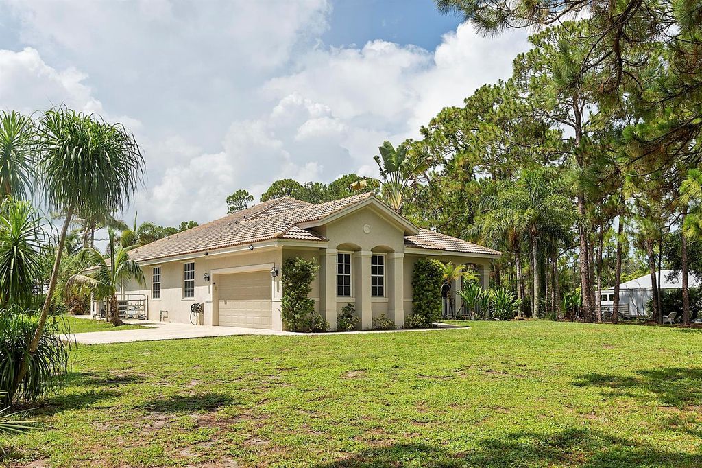 17854 88TH Road N, Loxahatchee, FL 33470