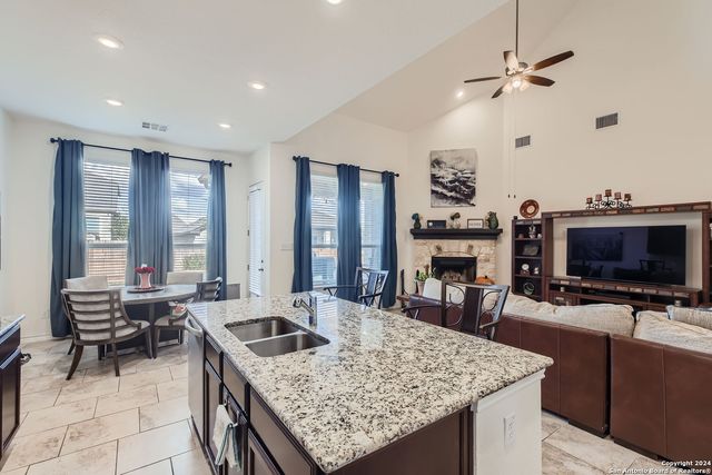 12176 TOWER FRST, San Antonio, TX 78253