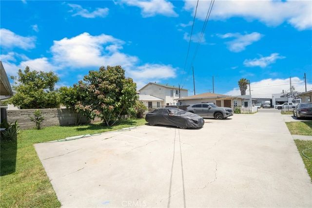 8427 Otis Street, South Gate, CA 90280