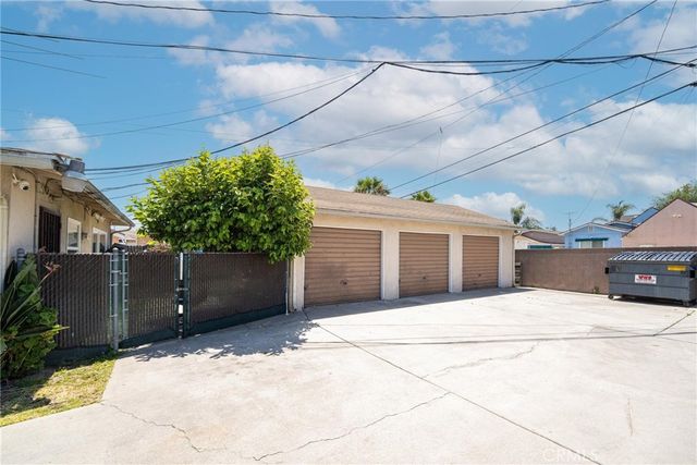 8427 Otis Street, South Gate, CA 90280