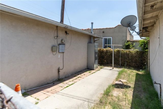 8427 Otis Street, South Gate, CA 90280