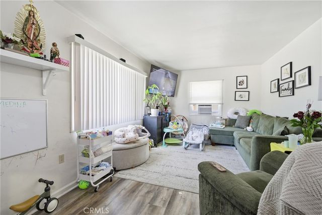8427 Otis Street, South Gate, CA 90280