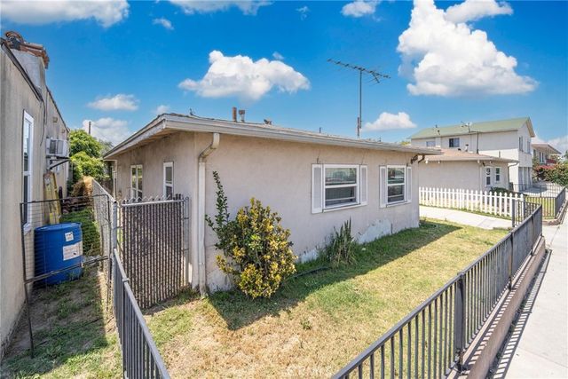 8427 Otis Street, South Gate, CA 90280