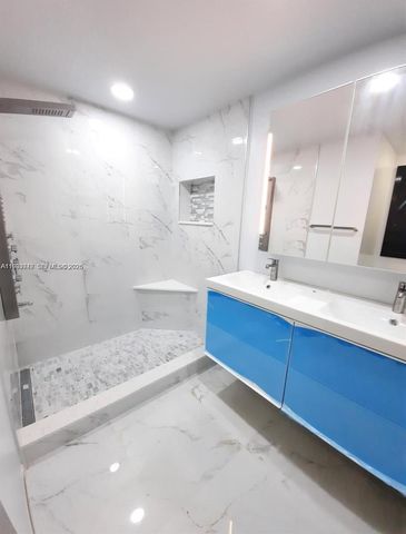 11501 NW 89th St 102, Doral, FL 33178