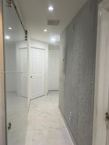 11501 NW 89th St 102, Doral, FL 33178