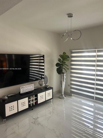 11501 NW 89th St 102, Doral, FL 33178