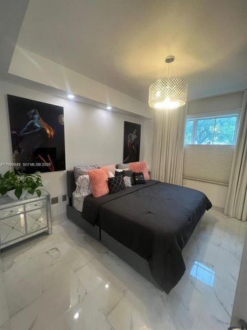 11501 NW 89th St 102, Doral, FL 33178