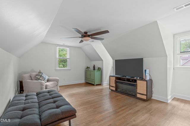 2 Sagamore Place, Hillsborough, NC 27278